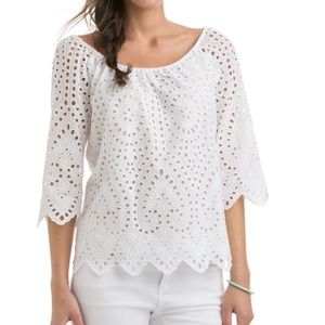 SOLD-Vineyard Vines Eyelet Scallop Top- NBW